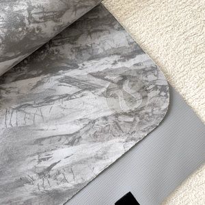 Lululemon Carry Onwards Mat
